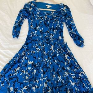 Cold Water Creek Women’s dress. Knee length.